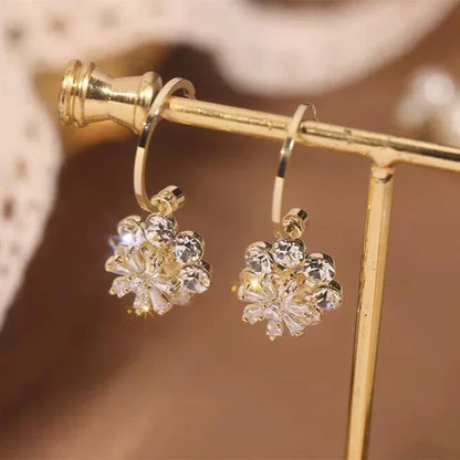 New Flower Short Earrings Sweet Fashion ( UAE Delivery Time: 1-3 Days )